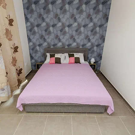 Apartment Sirius Rogoznica