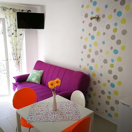 Apartment Sirius Rogoznica *